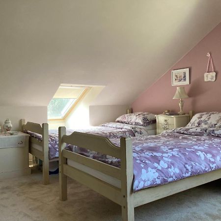 Cosy Twin Room With Private Bathroom Faversham Exteriör bild